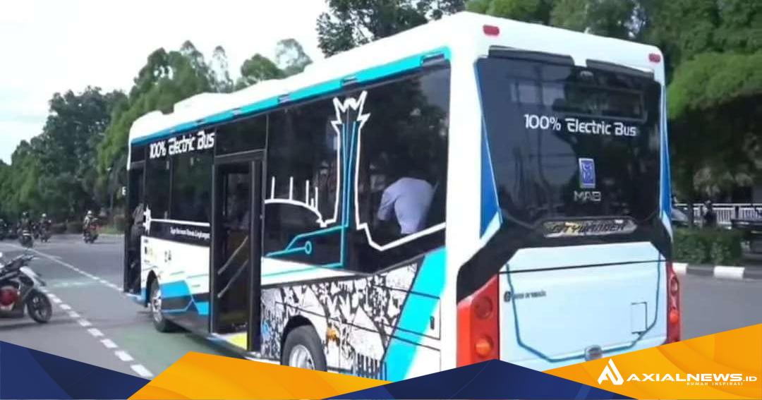 Jalur bus listrik gratis Sentul – Bojonggede berdampak pada perekonomian dan lingkungan